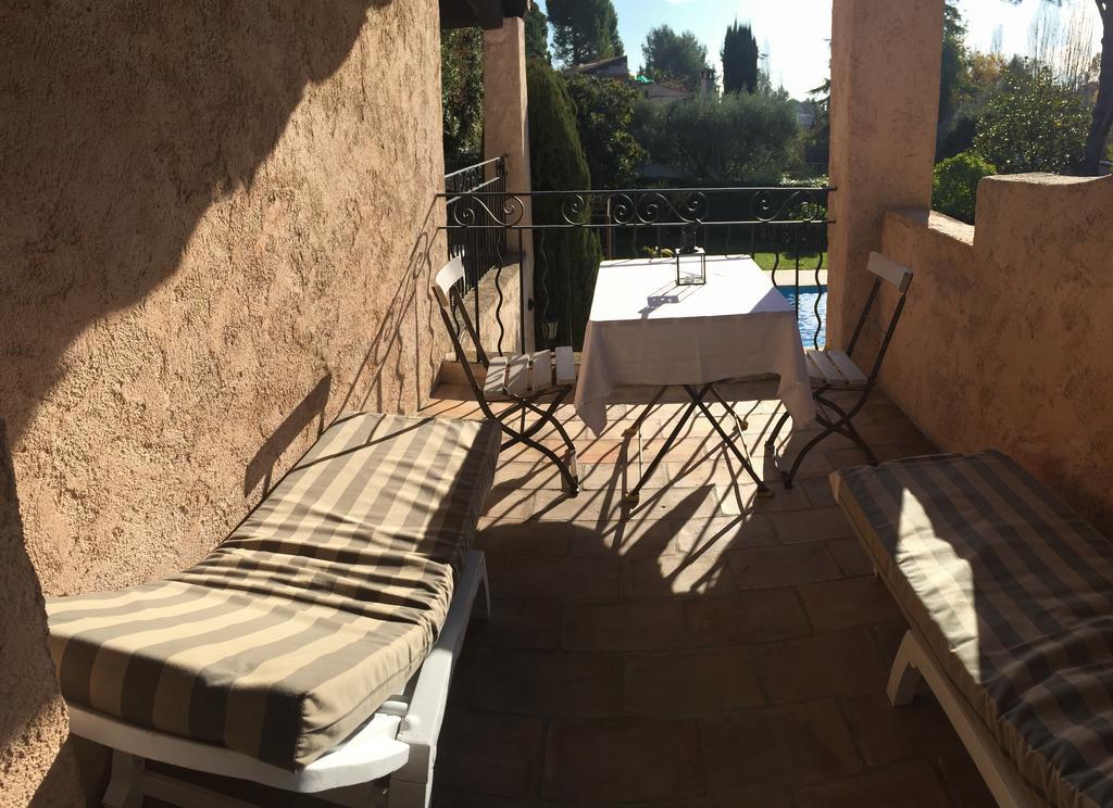Superb Villa With Private Pool Saint-Paul-de-Vence Room photo
