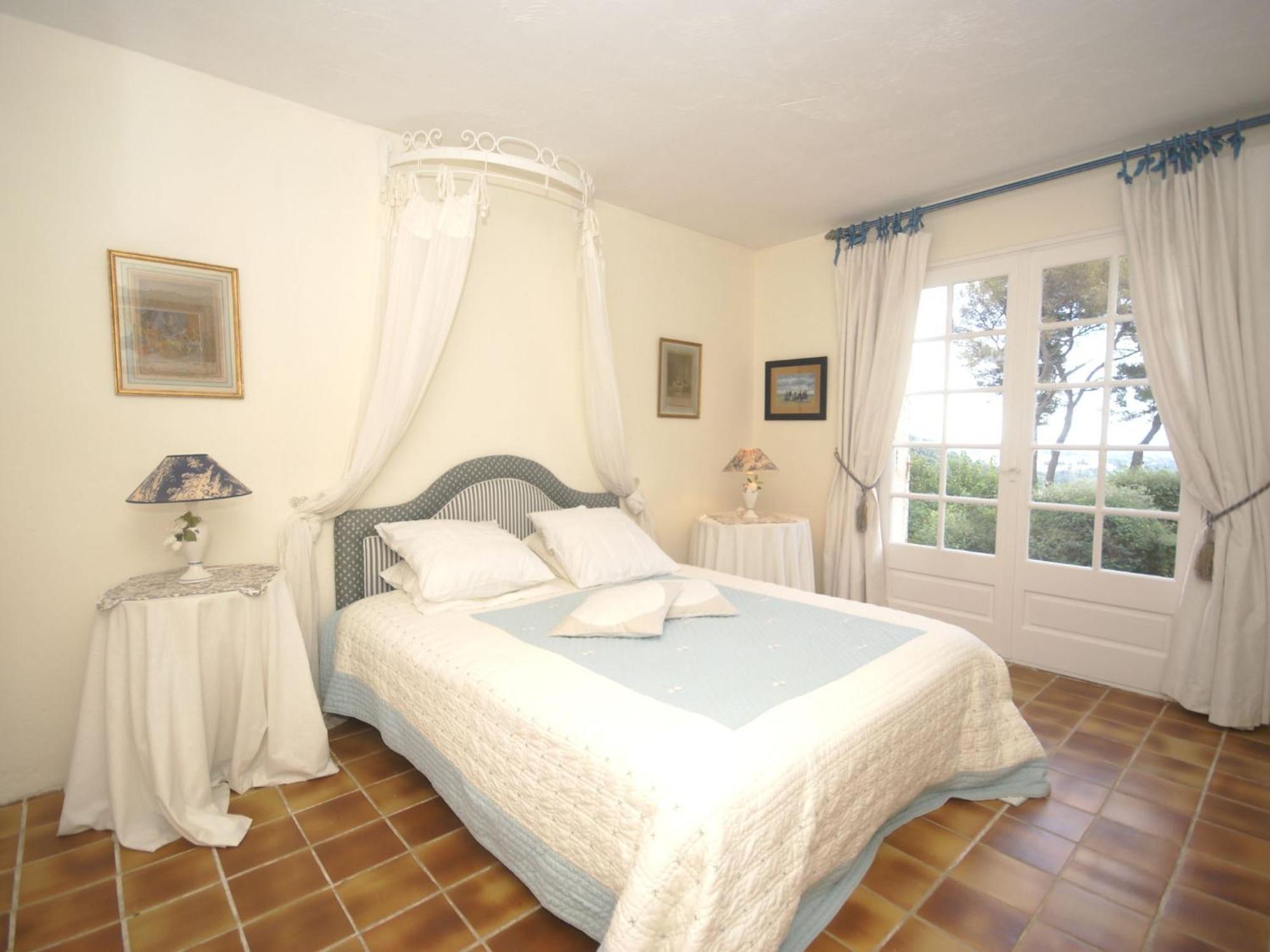Superb Villa With Private Pool Saint-Paul-de-Vence Exterior photo