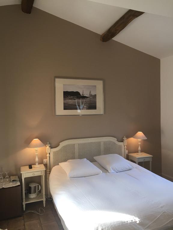 Superb Villa With Private Pool Saint-Paul-de-Vence Room photo
